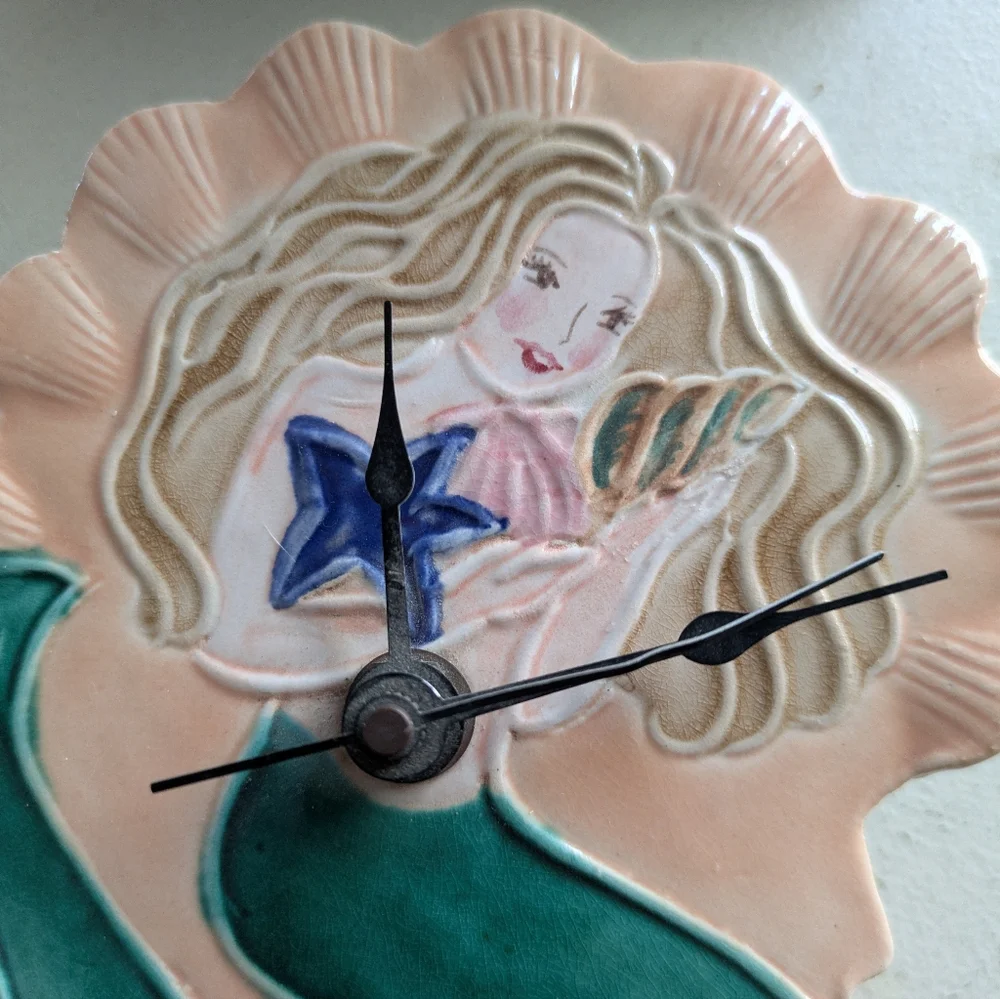 2 Broken Clocks